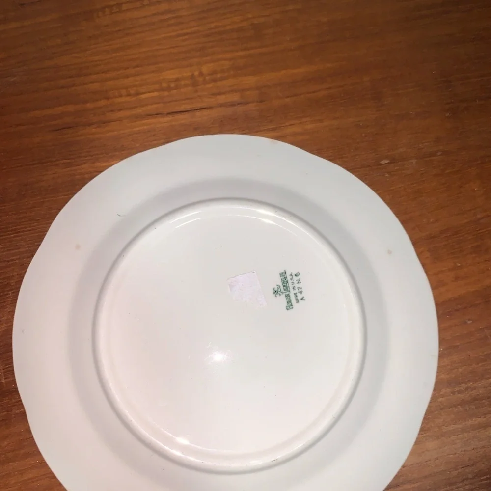 Set of 6 Vintage Plates Floral w/Gold Rim Cottage Shabby Chic Farmhouse Grandma